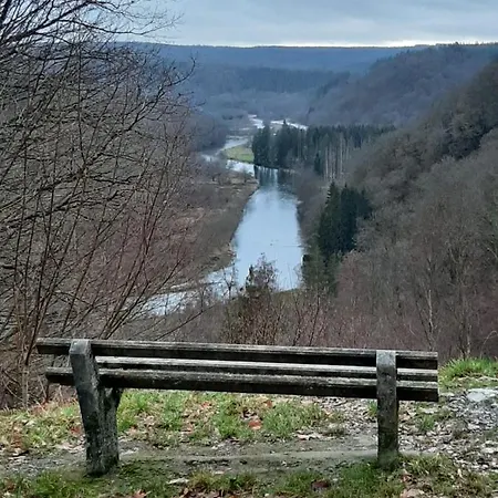 Les Chênes